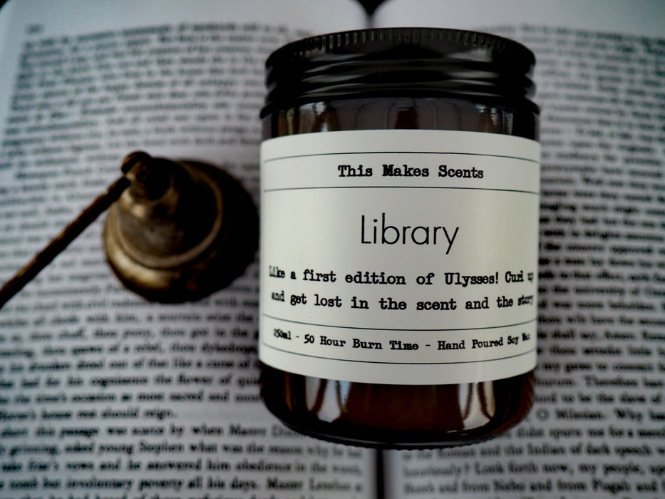 Library 250ml Candle